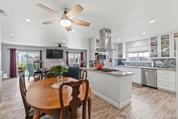 Dining room, Interior, Kitchen, Recessed Lighting, Stainless Steel Appliances, Wood Texture Flooring