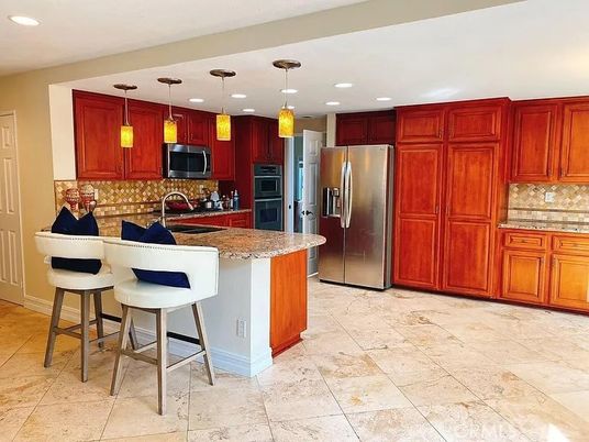 Interior, Kitchen, Pendant Lights, Recessed Lighting, Stainless Steel Appliances