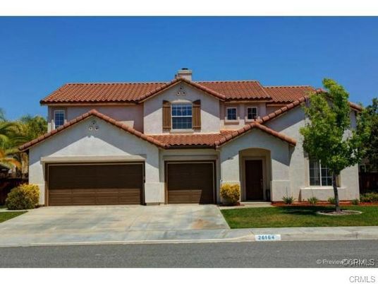 Attached, Exterior, Facade, Mediterranean