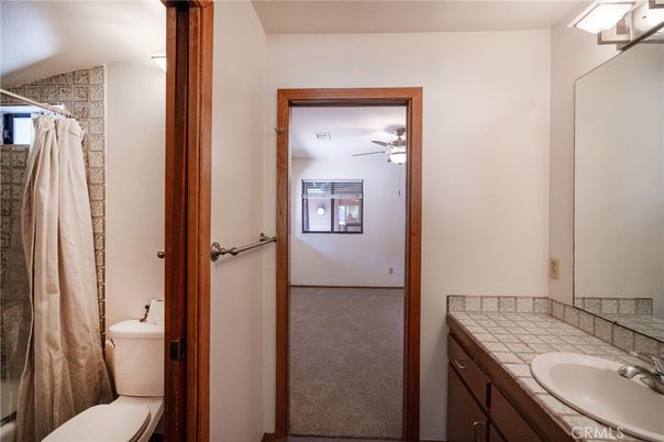 Bathroom, Interior, Tile Countertops