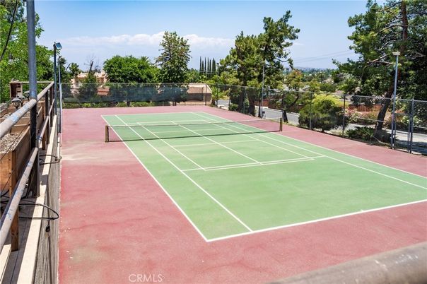Exterior, Tennis Courts