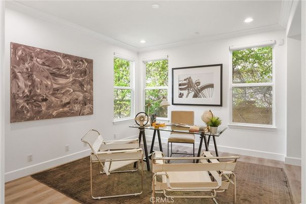 Home Office, Interior, Recessed Lighting, Wood Texture Flooring