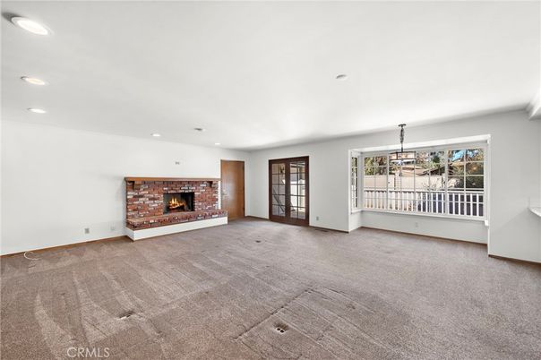 Empty room, Fireplace, Interior, Recessed Lighting