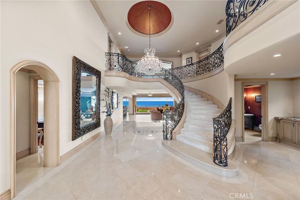 Chandelier, Interior, Recessed Lighting, Water