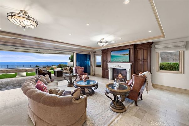 Fireplace, Interior, Living room, Recessed Lighting, Water