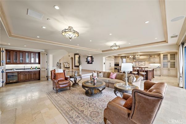 Chandelier, Interior, Kitchen, Living room, Recessed Lighting, Stainless Steel Appliances
