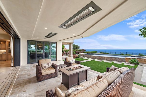 Exterior, Recessed Lighting, Water