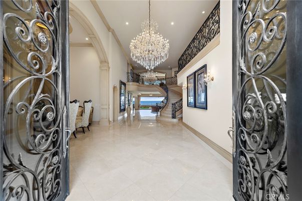 Chandelier, Interior, Recessed Lighting