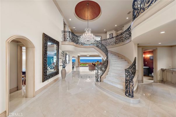 Chandelier, Interior, Recessed Lighting, Water