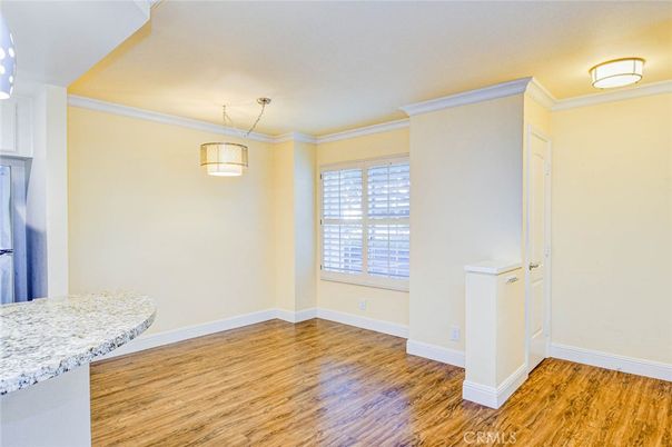 Empty room, Interior, Pendant Lights, Wood Texture Flooring