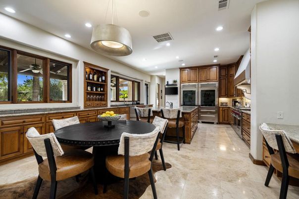 Dining room, Interior, Kitchen, Pendant Lights, Recessed Lighting, Stainless Steel Appliances