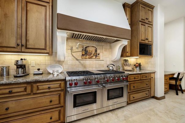Interior, Kitchen, Stainless Steel Appliances