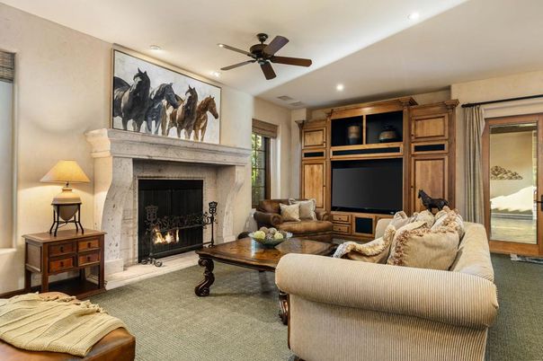 Fireplace, Interior, Living room, Recessed Lighting