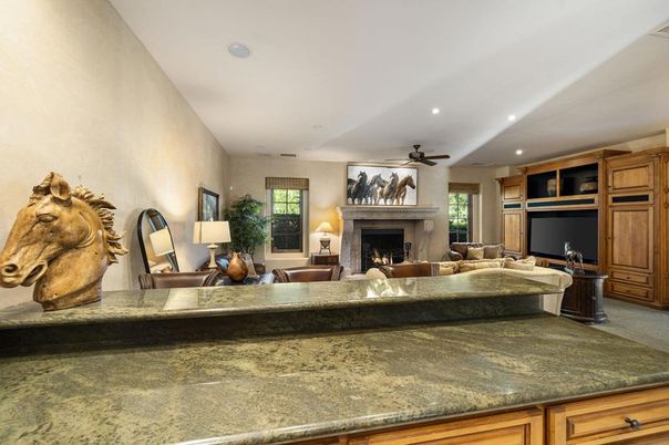 Fireplace, Interior, Living room, Recessed Lighting