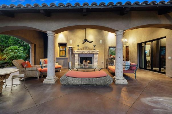 Exterior, Fireplace