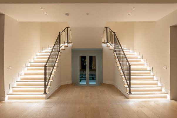 Interior, Recessed Lighting, Wood Texture Flooring