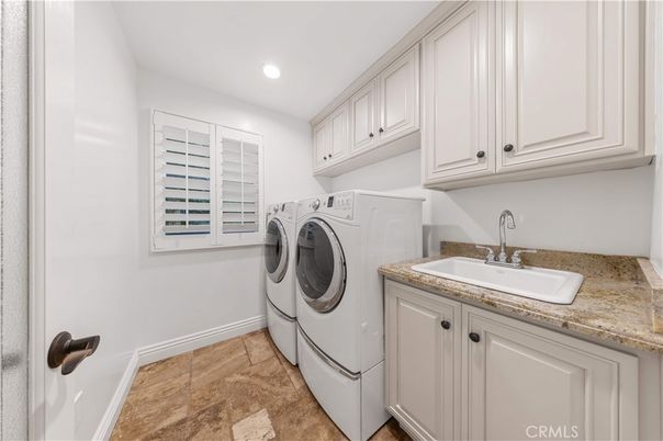 Interior, Recessed Lighting, Washer