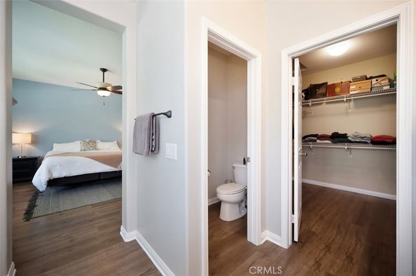 Bathroom, Bedroom, Interior, Walk-in Closets, Wood Texture Flooring