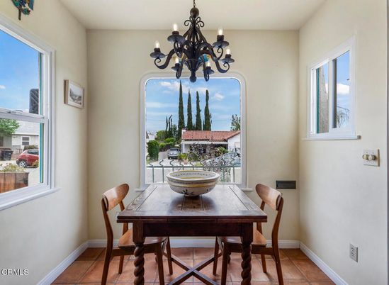 Chandelier, Dining room, Interior
