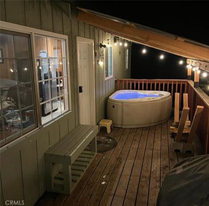 Exterior, Hot Tub