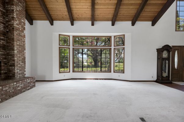 Empty room, Interior, Stone Walls, Wooden Beams, Wooden Ceilings
