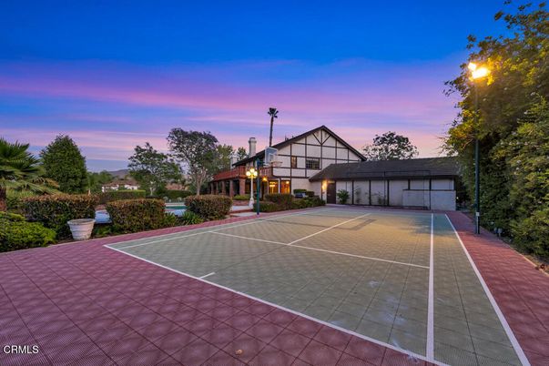 Exterior, Tennis Courts