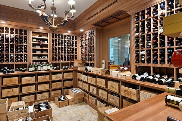 Chandelier, Interior, Recessed Lighting, Wine Storage