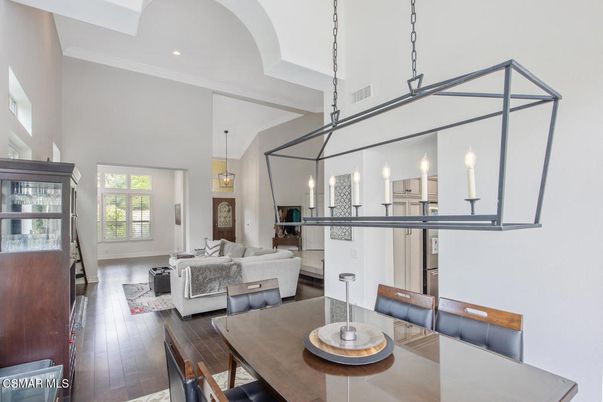 Dining room, Interior, Living room, Pendant Lights, Recessed Lighting, Wood Texture Flooring