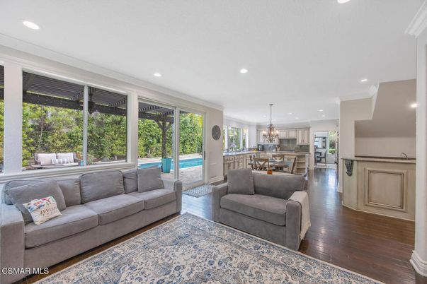 Chandelier, Dining room, Interior, Kitchen, Living room, Recessed Lighting, Wood Texture Flooring