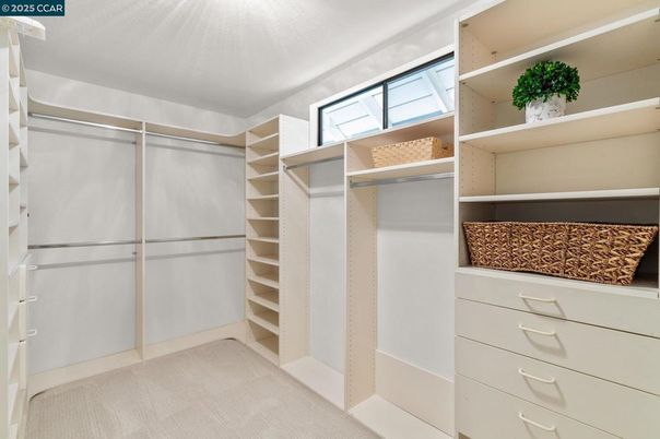 Interior, Walk-in Closets