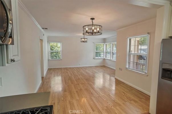 Chandelier, Empty room, Interior, Wood Texture Flooring