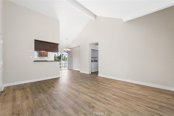 Chandelier, Empty room, Interior, Wood Texture Flooring