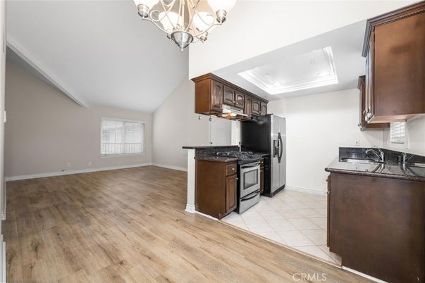 Chandelier, Interior, Kitchen, Wood Texture Flooring