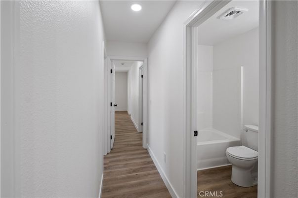 Bathroom, Interior, Recessed Lighting, Wood Texture Flooring