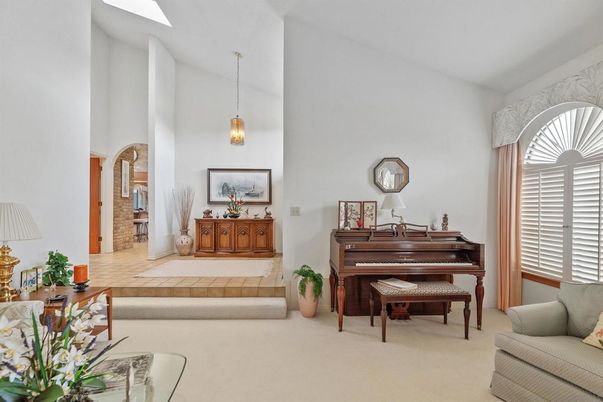 Interior, Pendant Lights, Piano