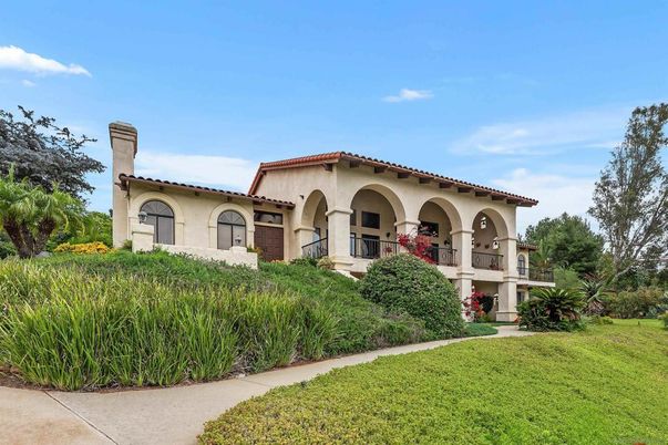 Backyard, Exterior, Facade, Mediterranean