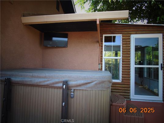 Exterior, Hot Tub