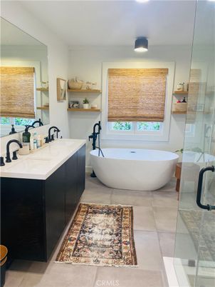 Bathroom, Dual Sink Vanities, Free Standing Baths, Glass Shower, Interior