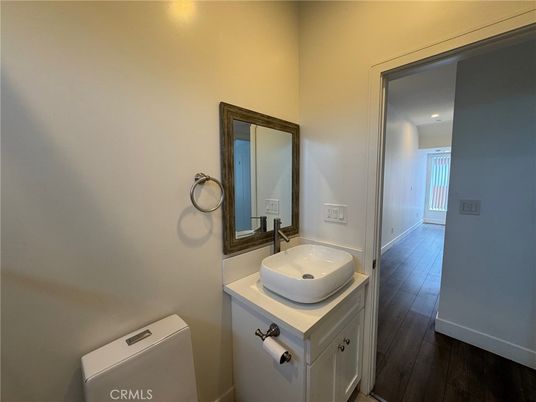 Bathroom, Interior, Recessed Lighting, Wood Texture Flooring