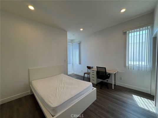 Bedroom, Home Office, Interior, Recessed Lighting, Wood Texture Flooring