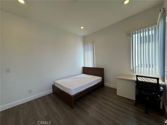 Bedroom, Home Office, Interior, Recessed Lighting, Wood Texture Flooring
