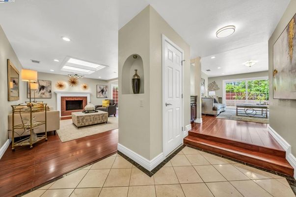 Fireplace, Interior, Living room, Recessed Lighting, Wood Texture Flooring