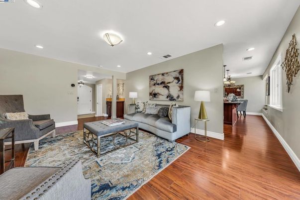 Chandelier, Interior, Living room, Recessed Lighting, Wood Texture Flooring