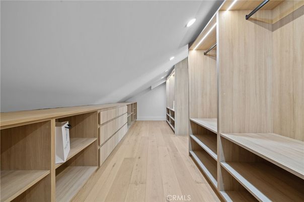 Interior, Recessed Lighting, Walk-in Closets, Wood Texture Flooring