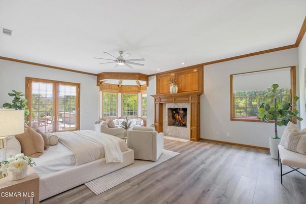 Bedroom, Fireplace, Interior, Recessed Lighting, Wood Texture Flooring