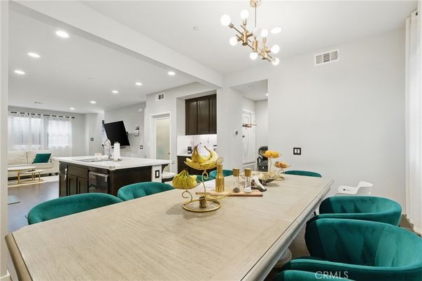 Dining room, Interior, Kitchen, Pendant Lights, Recessed Lighting, Wood Texture Flooring