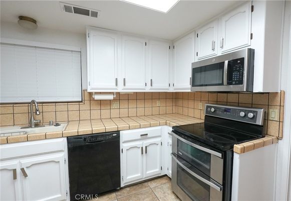 Interior, Kitchen, Tile Countertops