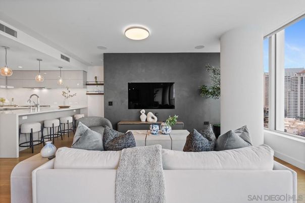 Interior, Kitchen, Living room, Pendant Lights, Recessed Lighting, Wood Texture Flooring