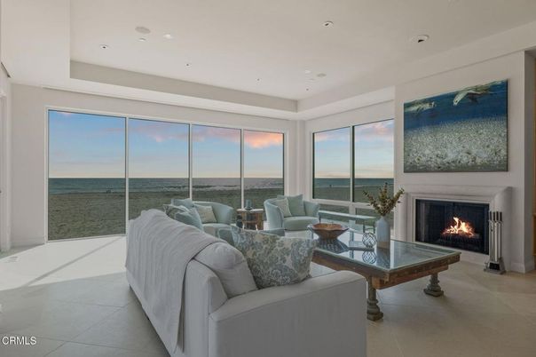 Fireplace, Interior, Living room, Recessed Lighting, Water