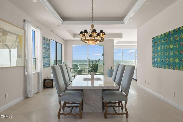 Chandelier, Dining room, Interior, Recessed Lighting, Water